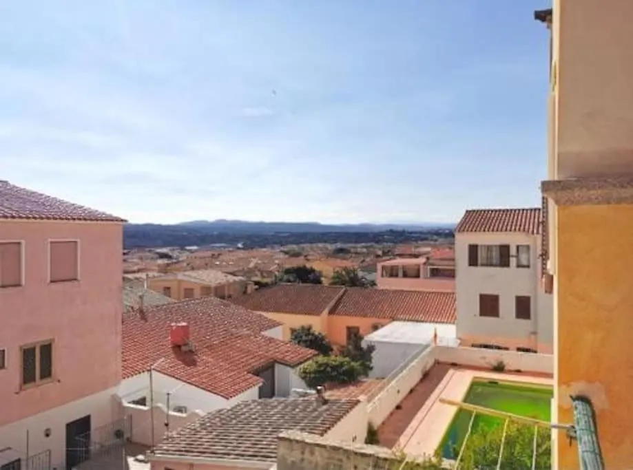 Residence Dei Fiori Con Piscina サンタ・テレーザ・ガッルーラ 0*,  イタリア